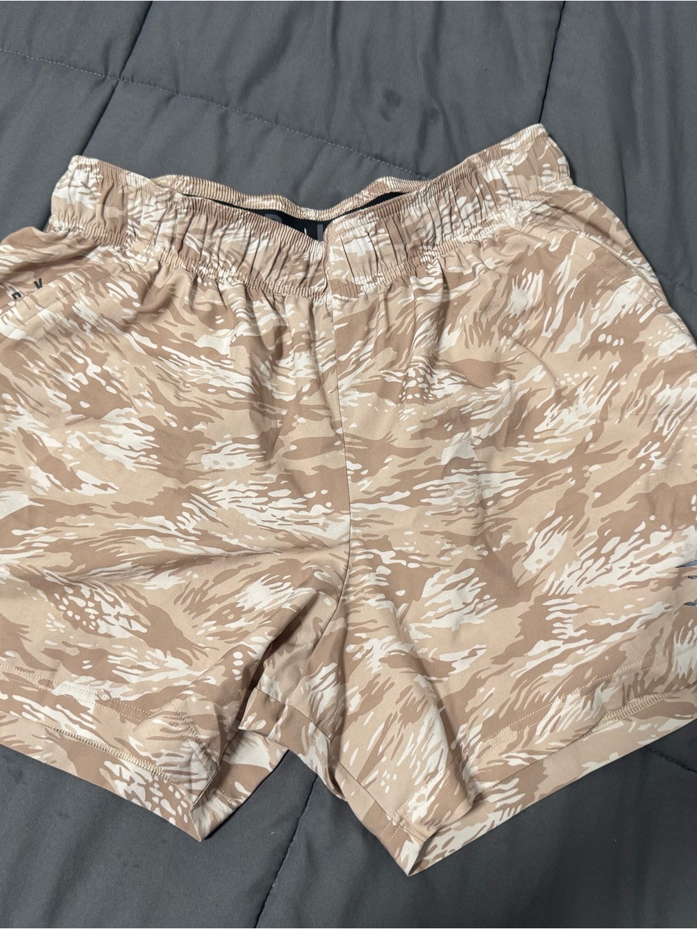 Gymshark Men's Desert Camo 5” Shorts in Tan and Cream